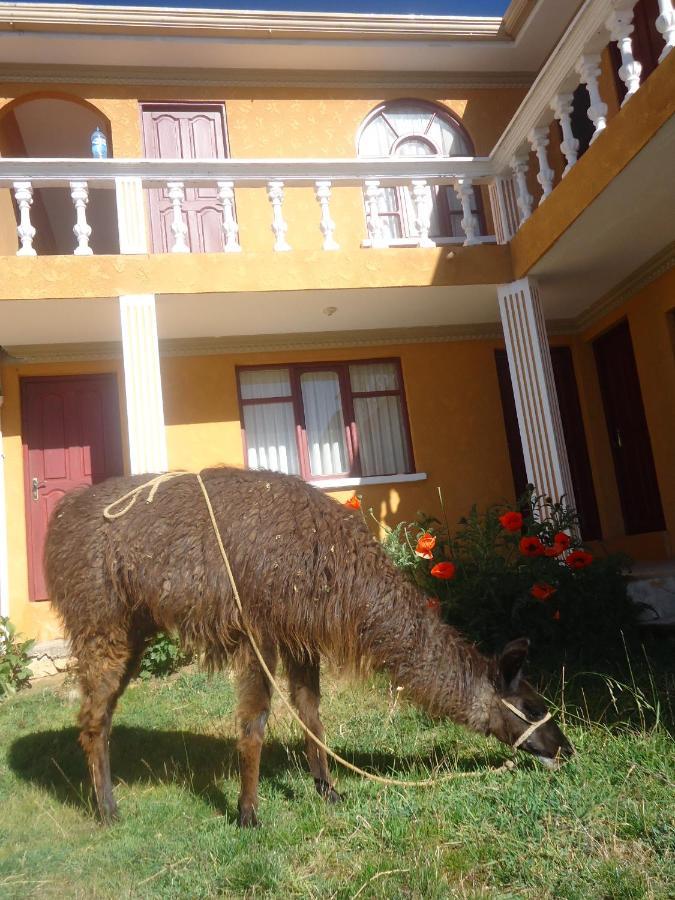 Hostal Del Sol Isla Del Sol Luaran gambar